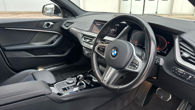 BMW 1 Series 118i M Sport 5dr Step Auto Petrol Hatchback